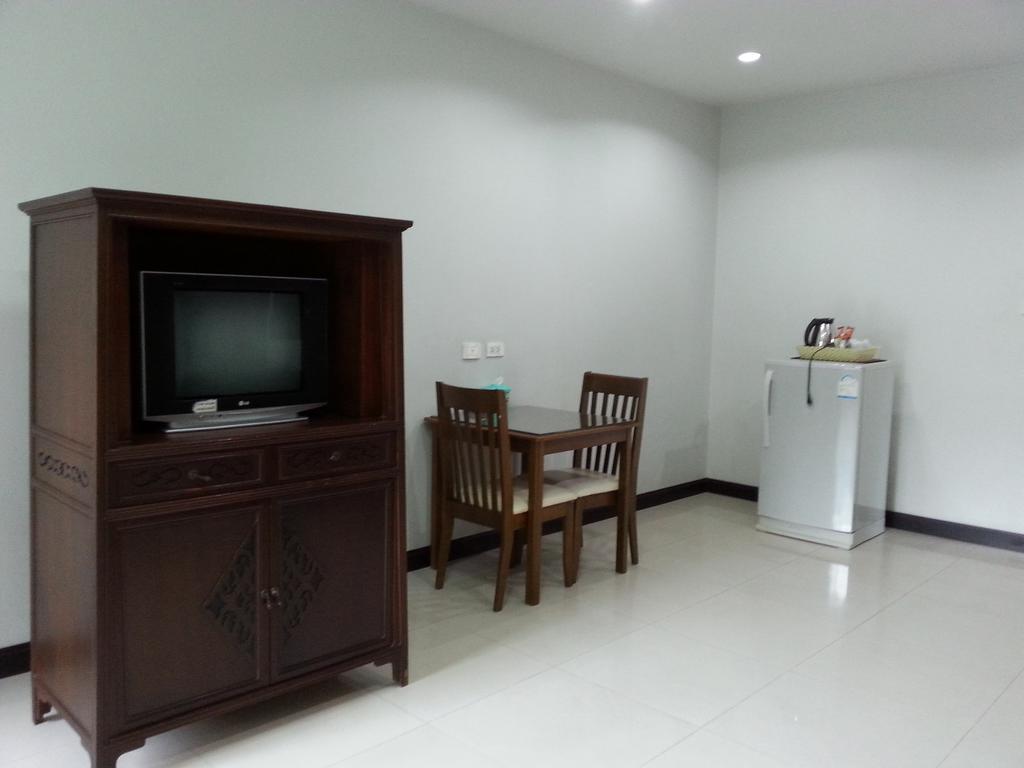 C.A.P Mansion Apartment Phuket Exterior foto